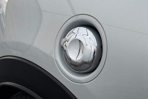 Mini Hatch 2.0T [228] JOHN COOPER WORKS 3DR Auto 11