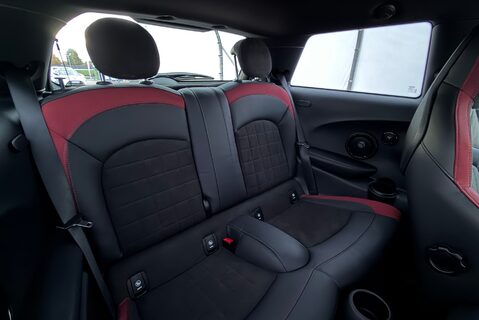 Mini Hatch 2.0T [228] JOHN COOPER WORKS 3DR Auto 21