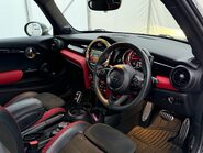 Mini Hatch 2.0T [228] JOHN COOPER WORKS 3DR Auto 18