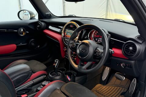 Mini Hatch 2.0T [228] JOHN COOPER WORKS 3DR Auto 18