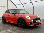 Mini Hatch 1.5T [134] COOPER 3dr Manual 7