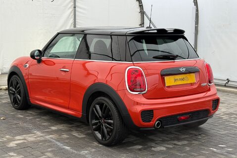 Mini Hatch 1.5T [134] COOPER 3dr Manual 17