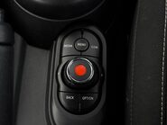 Mini Hatch 1.5T [134] COOPER 3dr Manual 28