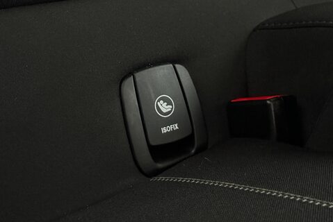 Mini Hatch 1.5T [134] COOPER 3dr Manual 11