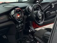 Mini Hatch 1.5T [134] COOPER 3dr Manual 22