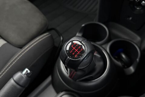 Mini Hatch 1.5T [134] COOPER 3dr Manual 27