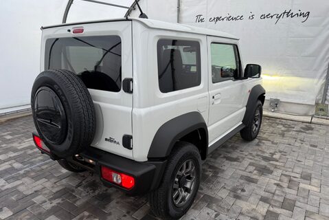 Suzuki Jimny 1.5 [100] SIERRA AUTOMATIC 17