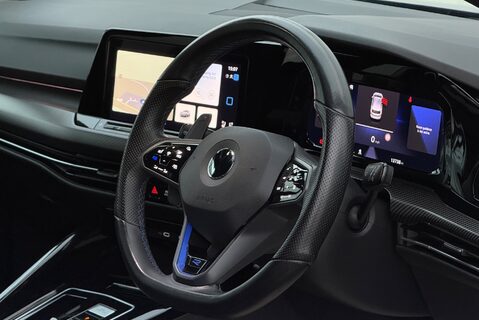 Volkswagen Golf R 20 YEARS TSI 4MOTION DSG 27