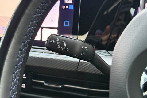 Volkswagen Golf R 20 YEARS TSI 4MOTION DSG 36