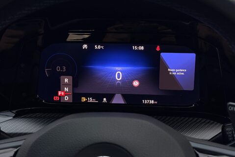 Volkswagen Golf R 20 YEARS TSI 4MOTION DSG 33