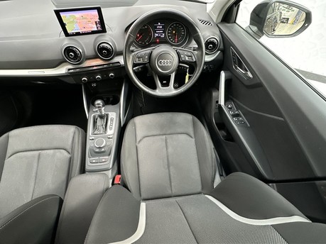 Audi Q2 TFSI SPORT 13
