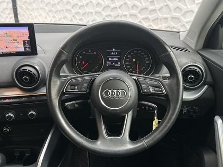 Audi Q2 TFSI SPORT 18