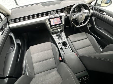 Volkswagen Passat SE BUSINESS TDI BLUEMOTION TECH DSG 16