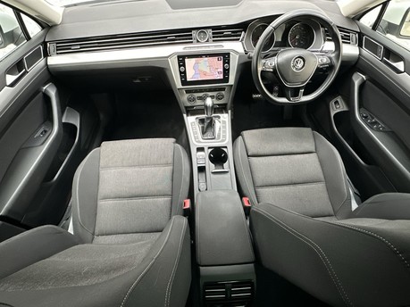 Volkswagen Passat SE BUSINESS TDI BLUEMOTION TECH DSG 17