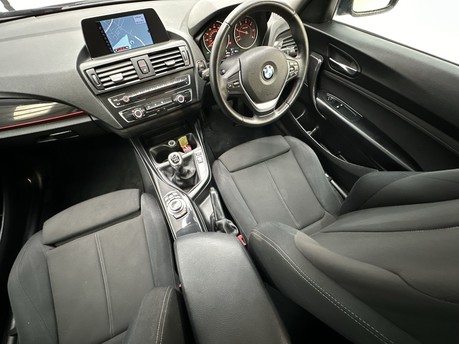 BMW 1 Series 120D SPORT 14