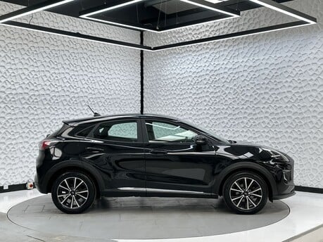 Ford Puma TITANIUM MHEV 8