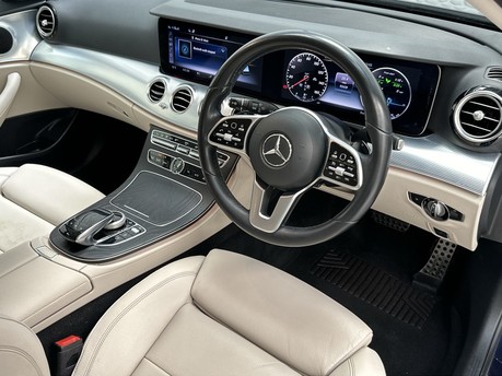 Mercedes-Benz E Class E 300 DE SE 10