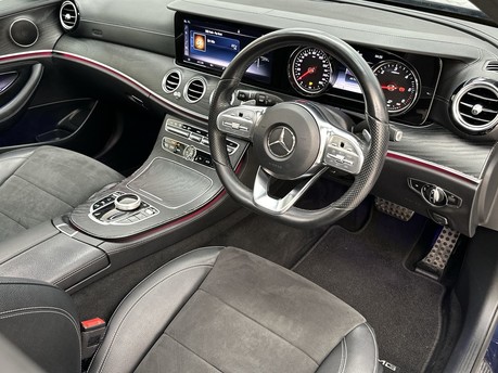 Mercedes-Benz E Class E 220 D AMG LINE PREMIUM 10