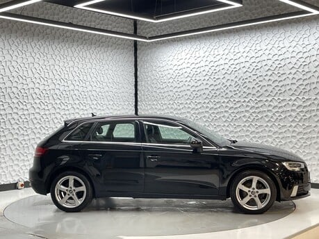 Audi A3 SPORTBACK TFSI SPORT 8