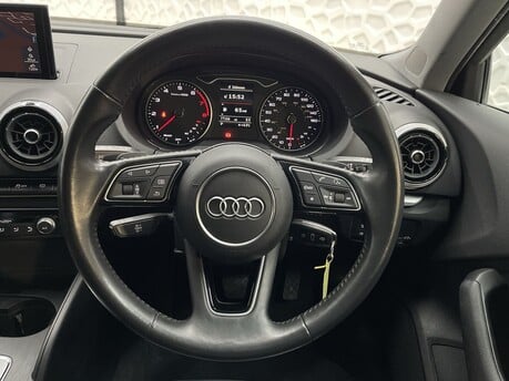 Audi A3 SPORTBACK TFSI SPORT 18