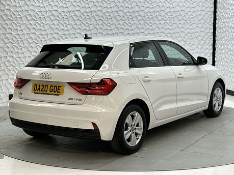 Audi A1 SPORTBACK TFSI TECHNIK 7