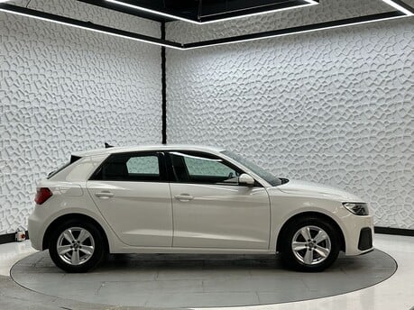 Audi A1 SPORTBACK TFSI TECHNIK 8