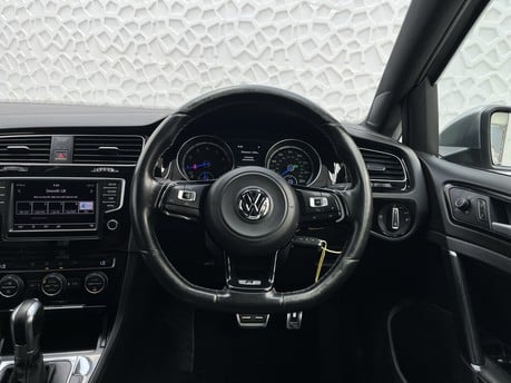 Volkswagen Golf R DSG 18