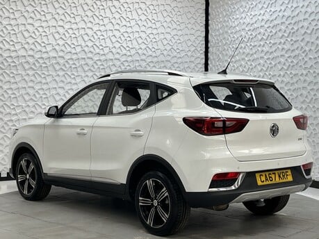 MG ZS EXCLUSIVE 5