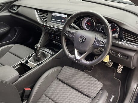 Vauxhall Insignia SRI VX-LINE NAV 10