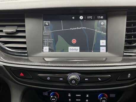 Vauxhall Insignia SRI VX-LINE NAV 25