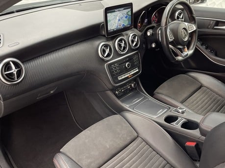 Mercedes-Benz A Class A 180 D AMG LINE 11