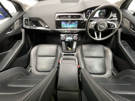 Jaguar I-Pace SE 17