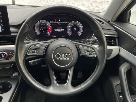 Audi A4 AVANT TDI TECHNIK MHEV 18