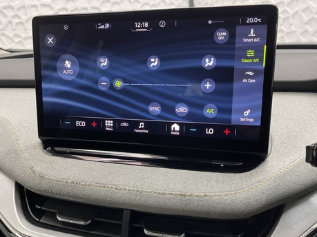 Skoda Enyaq 60 NAV LOUNGE 29