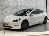 Tesla Model 3 PERFORMANCE AWD 3