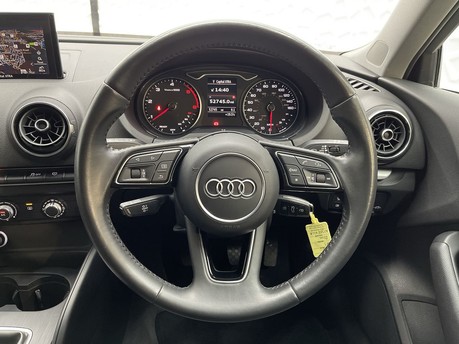 Audi A3 TDI SE TECHNIK 18