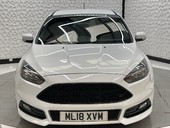 Ford Focus ST-LINE 2