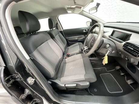 Citroen C4 Cactus PURETECH FEEL 9