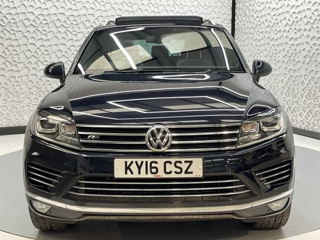 Volkswagen Touareg V6 R-LINE TDI BLUEMOTION TECHNOLOGY 2