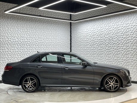 Mercedes-Benz E Class E220 BLUETEC AMG NIGHT EDITION 8