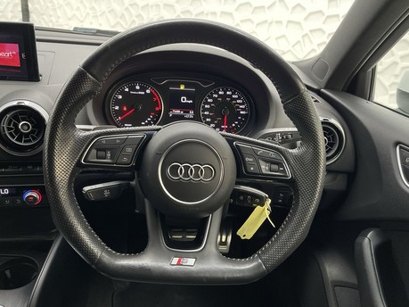 Audi A3 SPORTBACK TFSI S LINE 18