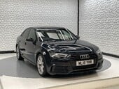 Audi A4 TDI BLACK EDITION 1