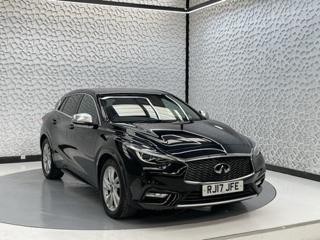 Infiniti Q30 BUSINESS EXECUTIVE D 1