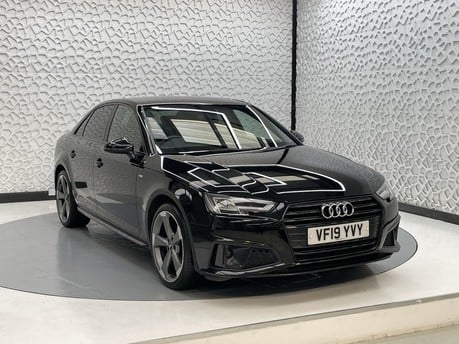 Audi A4 TDI BLACK EDITION 1