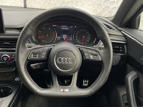 Audi A4 TDI BLACK EDITION 18