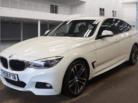 BMW 3 Series 320D M SPORT GRAN TURISMO 8