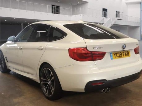 BMW 3 Series 320D M SPORT GRAN TURISMO 10