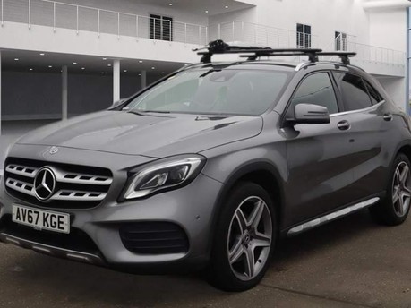 Mercedes-Benz GLA GLA 220 D 4MATIC AMG LINE PREMIUM 8