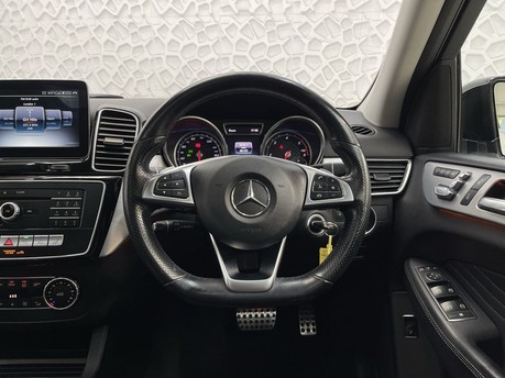 Mercedes-Benz GLE GLE 250 D 4MATIC AMG LINE PREMIUM 18