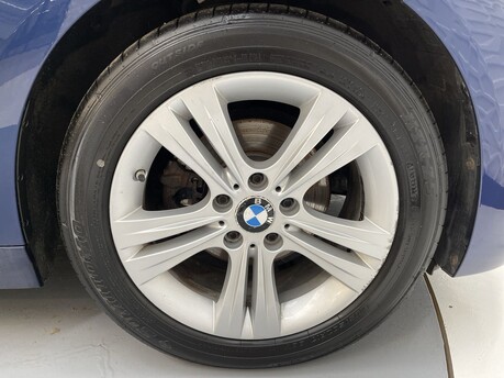 BMW 3 Series 318I SPORT TOURING 45